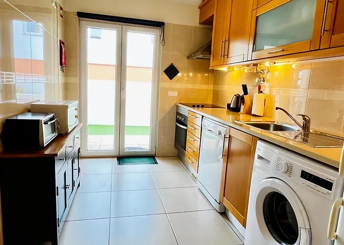 Appartement Marta - Balcony, Patio, Pool Ferrel (Leiria)