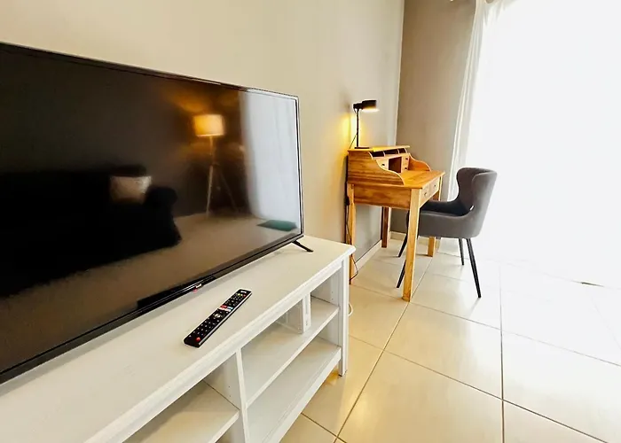 Appartement Marta - Balcony, Patio, Pool